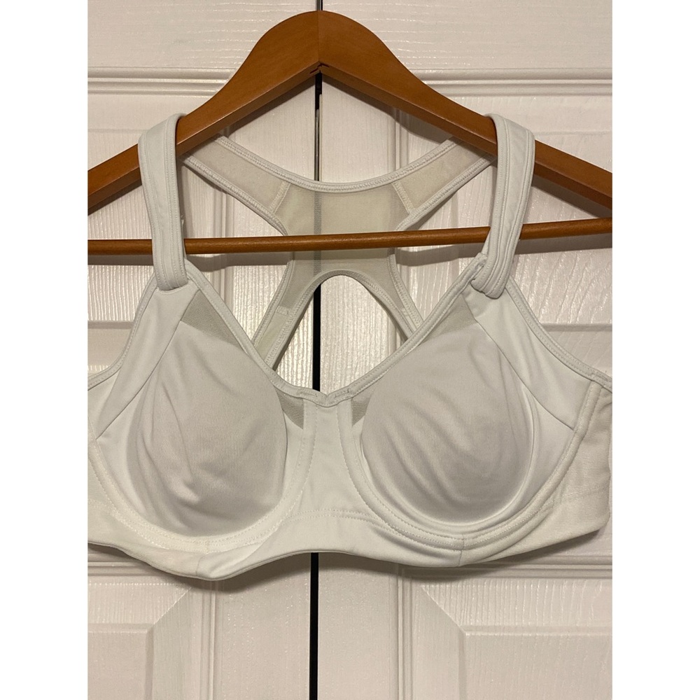 Athleta White Sports Bra Women's 34B Style 903754 Athletic EUC Wired